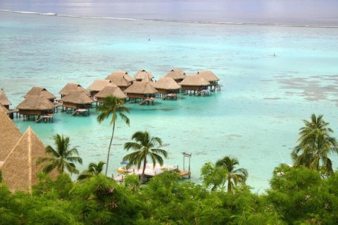 Guest Romantic Beach over water bungalow French Polynesia